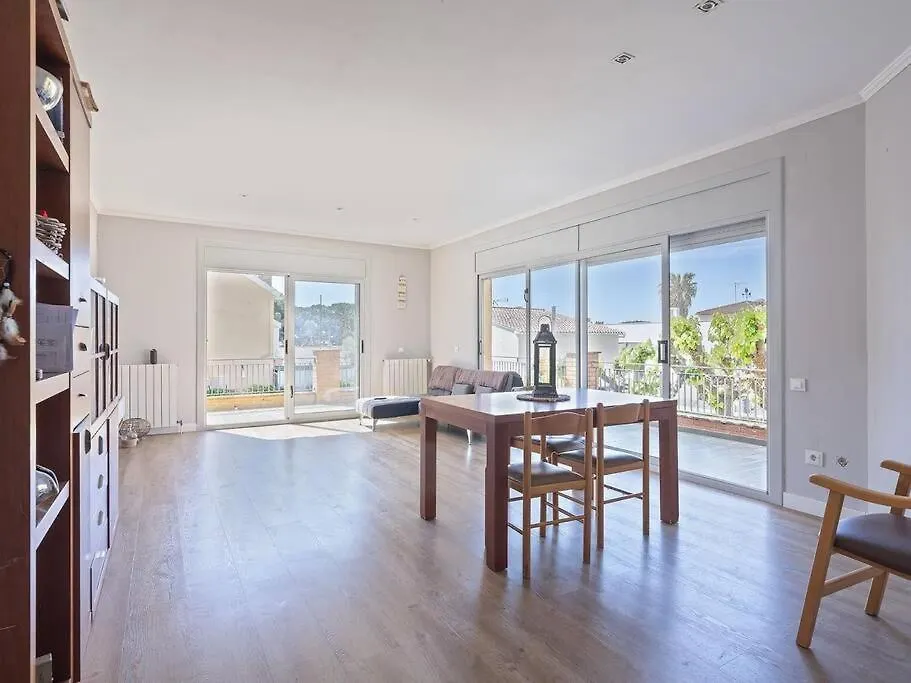 Villa Maritima In Pineda De Mar Holiday home
