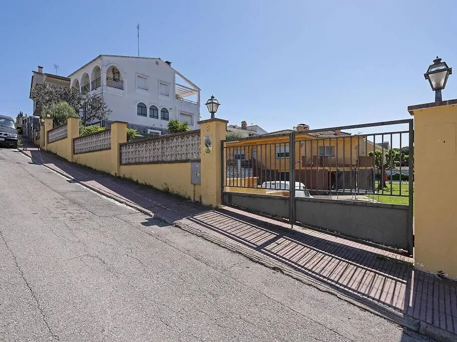 Villa Maritima In Pineda De Mar Holiday home